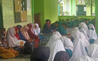 MAN Bintan Sukses Gelar Peringatan Isra Mikraj di Musala Al Bayan
